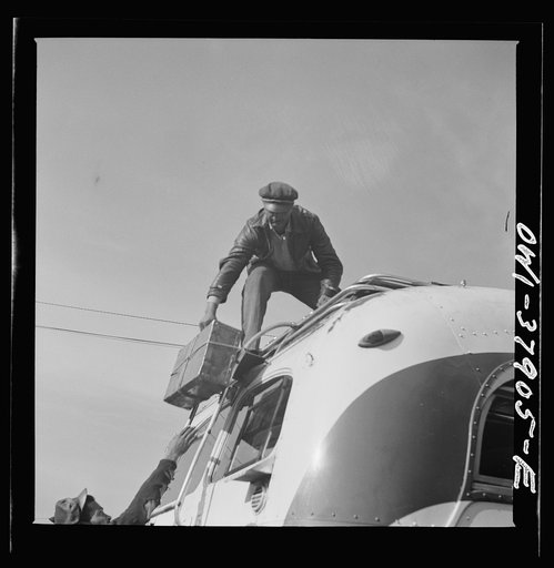 A Greyhound bus trip from Louisville, Kentucky, to Memphis, Tennessee, and the terminals. Loading a bus that carries baggage on the top. Chattanooga