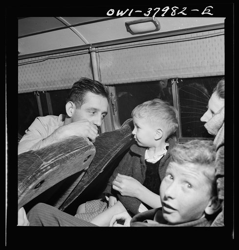 A Greyhound bus trip from Louisville, Kentucky, to Memphis, Tennessee, and the terminals. Bus passengers getting acquainted on Greyhound bus from Louisville to Nashville