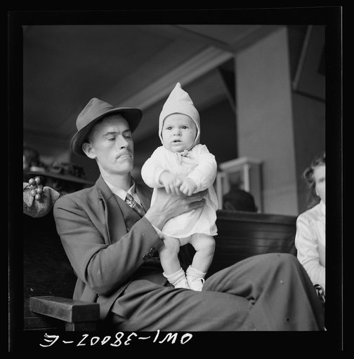 A Greyhound bus trip from Louisville, Kentucky, to Memphis, Tennessee, and the terminals