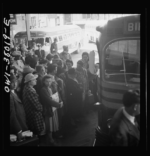 A Greyhound bus trip from Louisville, Kentucky, to Memphis, Tennessee, and the terminals