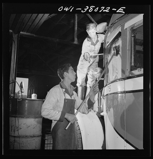 Bus trip from Knoxville, Tennessee to Washington, D.C.