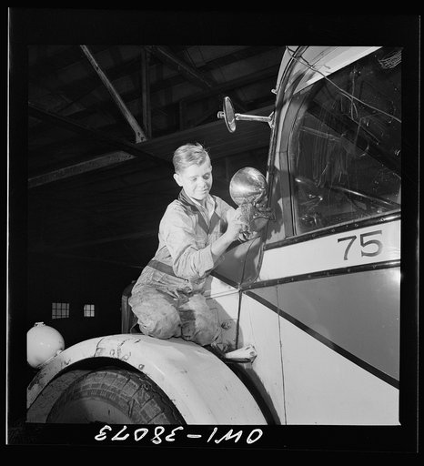 Bus trip from Knoxville, Tennessee to Washington, D.C. Cleaners at the Tennessee Coach Company garage in Knoxville
