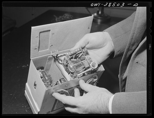 Washington, D.C. The U.S. Weather Bureau station at the National Airport. This high frequency radio transmitter is small, but very effective. It is attached to a large balloon and transmitts signals which reveal temperature, humidity and pressure as it ascends to various altitudes