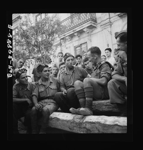 Sicilian prisoners of war enroute to their homes