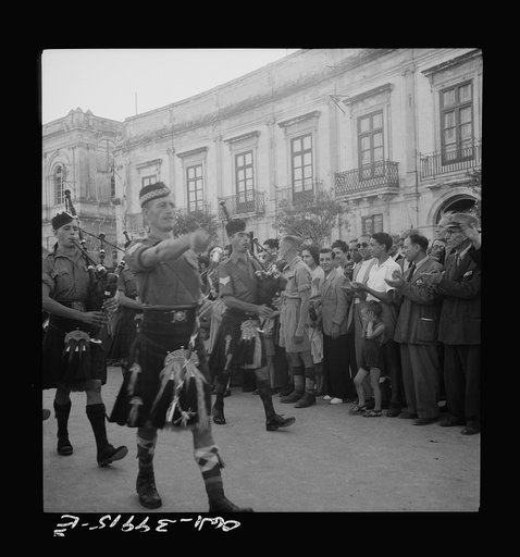 A band concert for Sicilians and Allied troops