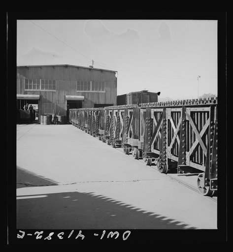Phelps Dodge refining company, El Paso, Texas. Copper anodes on conveyors
