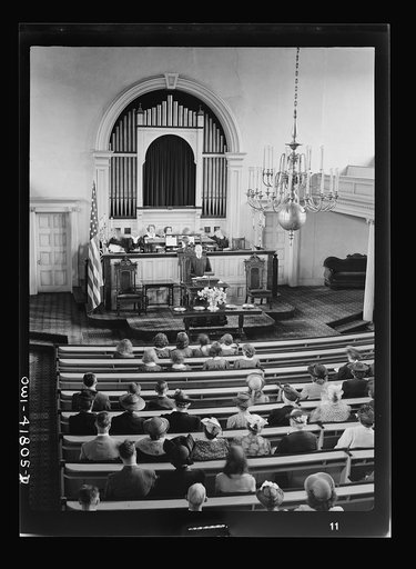 Untitled photo, possibly related to: Southington, Connecticut. In church