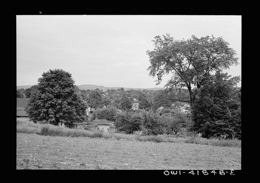 Southington, Connecticut. Orchards and farmland in the surroundings of Southington