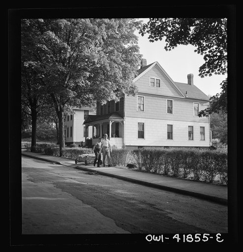 Southington, Connecticut. Boys collecting paper for war conversion