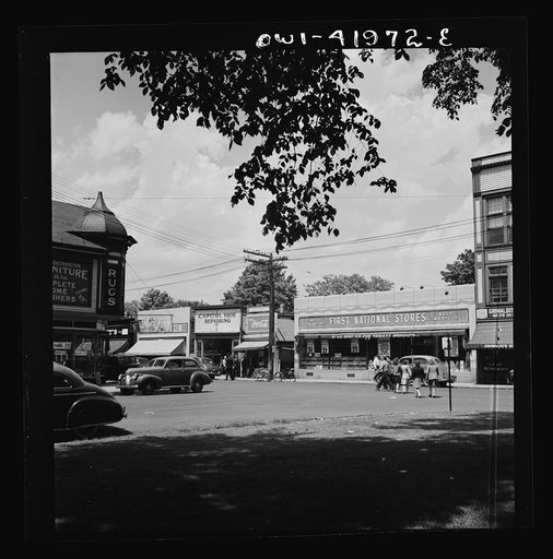 Southington, Connecticut. Stores