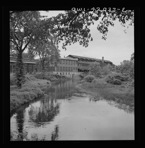 Untitled photo, possibly related to: Southington, Connecticut. Atwater Manufacturing Company has been making drop forgings since 1869, first for use in the manufacture of wagons and carriages, later for automobiles, and today for the war