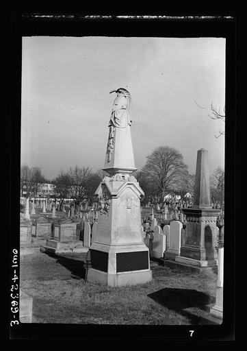 Washington, D.C. A monument in the Congressional cemetery