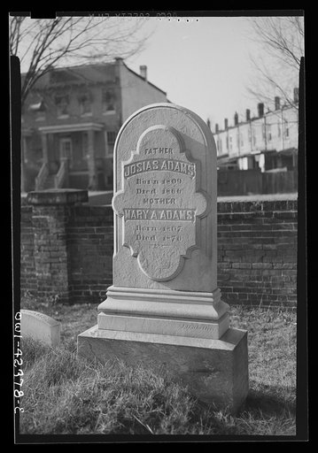 Washington, D.C. A monument in the Congressional cemetery