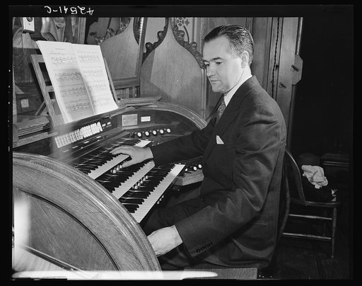 Bethlehem, Pennsylvania. Bach festival. E. Power Briggs, organist of the Bach choir