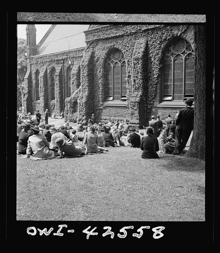 Bethlehem, Pennsylvania. Bach festival. Outside Packer Memorial Chapel, during a performance of the Bach choir