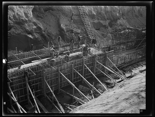 Columbia Steel Company at Geneva, Utah. Constructing a water intake tunnel for a new steel plant which will make important additions to the vast amount of steel needed for the war effort