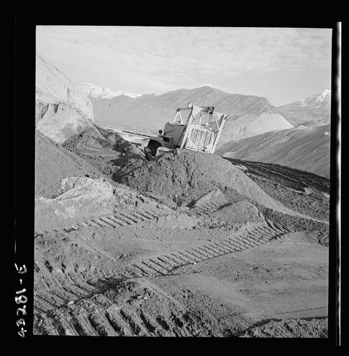 Columbia Steel Company at Geneva, Utah. Bulldozer used in grading during the construction of a new steel mill which will make important additions to the vast amount of steel needed for the war effort