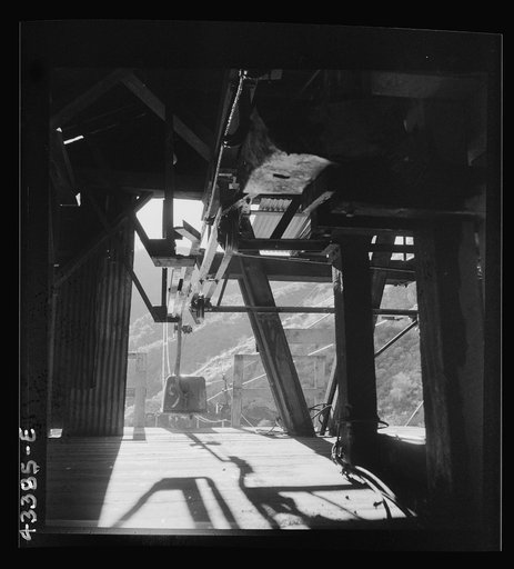New Idria, California. Aerial tramway which carries cinnabar ore from mines to the New Idria Quicksilver Mining Company's mercury extraction plant close by