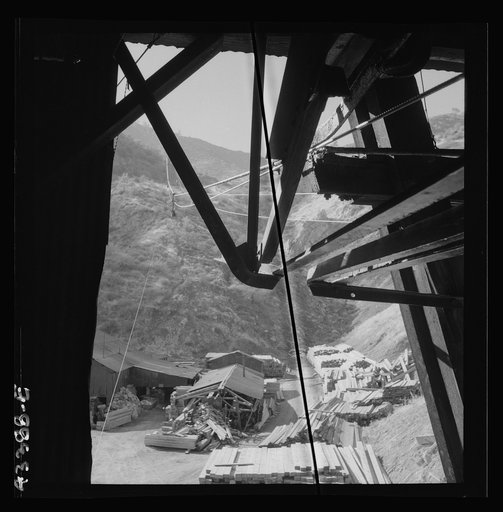New Idria, California. An aerial tramway which carries cinnabar ore from mines to the New Idria Quicksilver Mining Company's mercury extraction plant close by