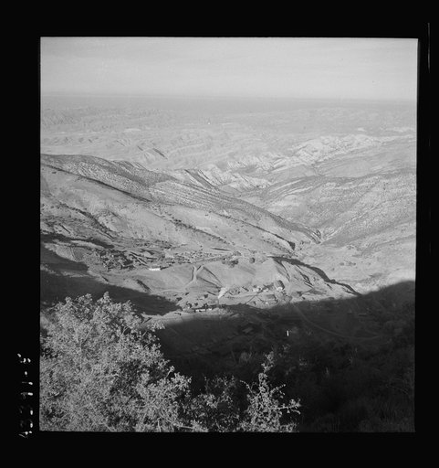New Idria, California. A birds-eye view of New Idria showing vicinity of the mine workings and, in the valley, the mercury extraction plant of the New Idria Quicksilver Mining Company