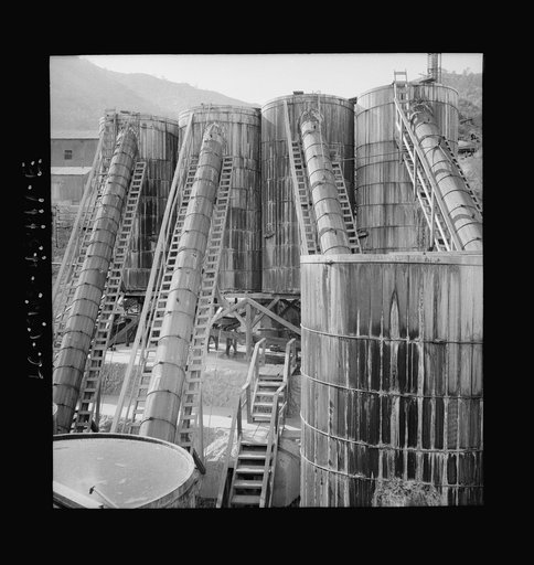 Untitled photo, possibly related to: New Idria, California. A mercury extraction plant of the New Idria Quicksilver Mining Company, where mercury is produced from cinnabar, an ore mined at a number of workings near the plant