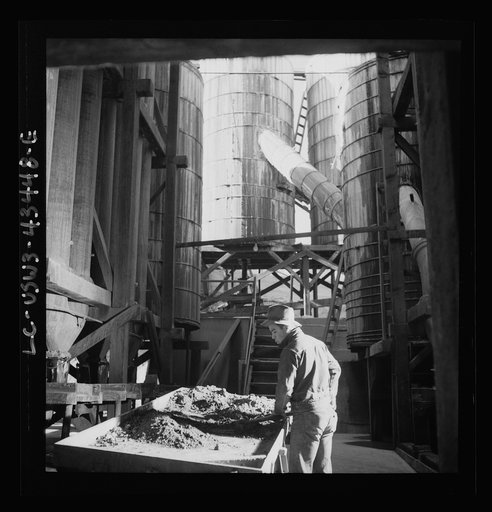 Untitled photo, possibly related to: New Idria, California. A mercury extraction plant of the New Idria Quicksilver Mining Company, where mercury is produced from cinnabar, an ore mined at a number of workings near the plant