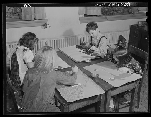 Wilmington, Delaware. Tower Hill School, noted country day school for pupils from three to eighteen years of age. Young boys and girls painting in an art class
