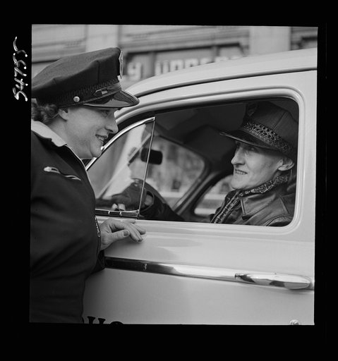 Training women to operate buses and taxicabs