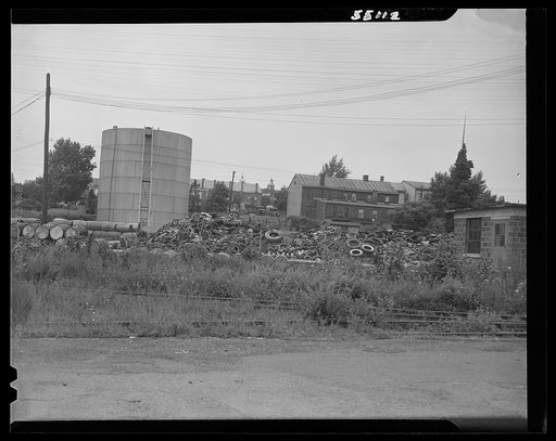 New York (and vicinity), New York. Miscellaneous photograph relating to the war effort. Rubber salvage operation