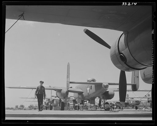 Kansas City, Kansas. A partial view of the flight ramp at North American Aviation, Inc.