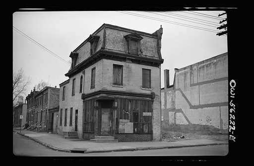 Philadelphia, Pennsylvania. Abandoned house in West Philadelphia