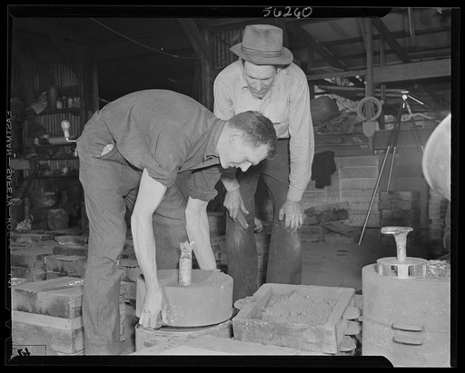 De Land, Florida. De Land pool of small machine shops forming a sub-contracting group for war production
