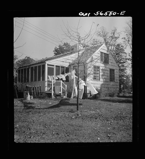 Miscellaneous lot of photographs by Barbara Wright. Tennessee, e.g. TVA, Knoxville