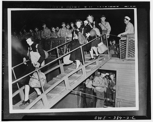 U.S. Army nurses on the gangplank of a troop ship