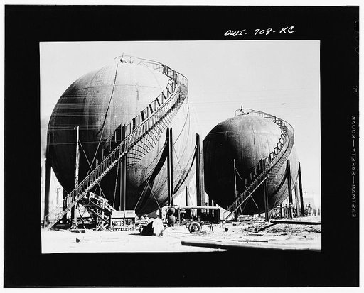 Borger, Texas. High-pressure storage tanks at the Phillips refinery