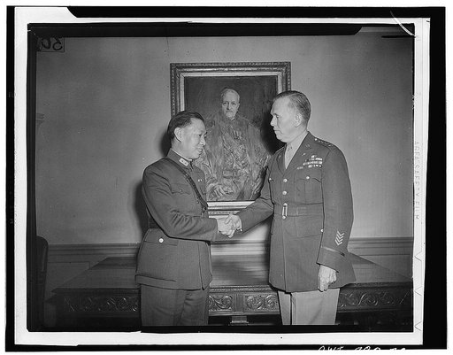 Washington, D.C. General Hsiung of the Chinese army visiting General George Marshall