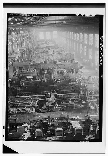 Chicago, Illinois. Locomotive repair shops of the Chicago and Northwestern railroad