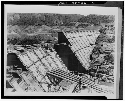Shasta Dam, California. Shasta Dam under construction