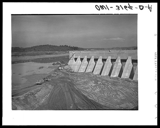 Fort Loudon [i.e., Loudoun] Dam, Tennessee. Tennessee Valley Authority (TVA). Construction