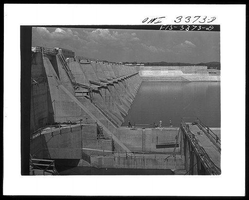 Watts Bar Dam, Tennessee. Tennessee Valley Authority. Construction