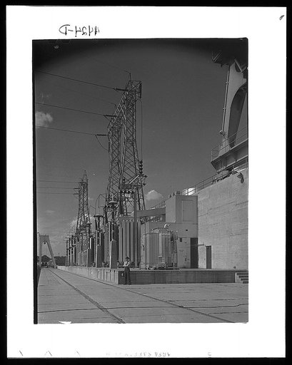 Wheeler Dam, Alabama (Tennessee Valley Authority (TVA)). Transformers