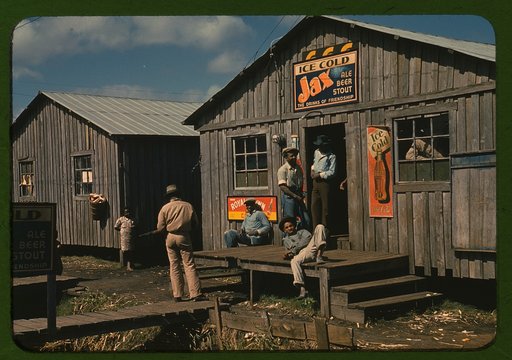 Living quarters and "juke joint" for migratory workers, a slack season; Belle Glade, Fla.