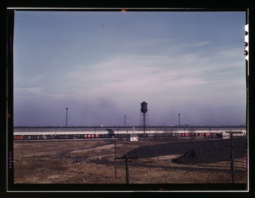 Truck trailers loading and unloading at C & NW RR's [i.e. Chicago and North Western railroad's] Proviso yard, Chicago, Ill.