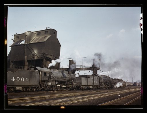 Servicing engines at coal and sand chutes at Argentine yard, Santa Fe R.R., Kansas City, Kansas