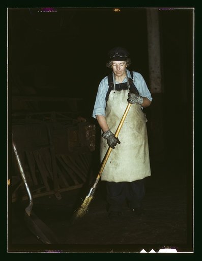 C. & N.W. R.R., Mrs. Elibia Siematter, working as a sweeper at the roundhouse, Clinton, Iowa