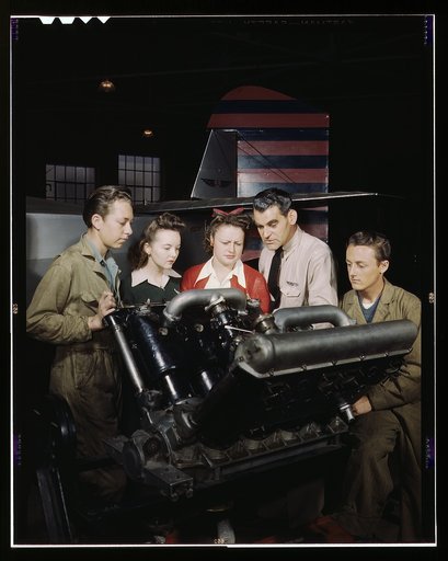 Students at Washington High School at class, training for specific contributions to the war effort, Los Angeles, Calif.