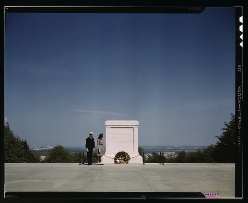Sailor and girl at the Tomb of the Unknown Soldier, Washington, D.C.