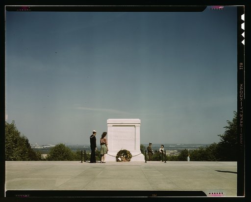 Sailor and girl at the Tomb of the Unknown Soldier, Washington, D.C.