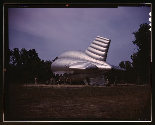 Barrage balloon, Parris Island, S.C.