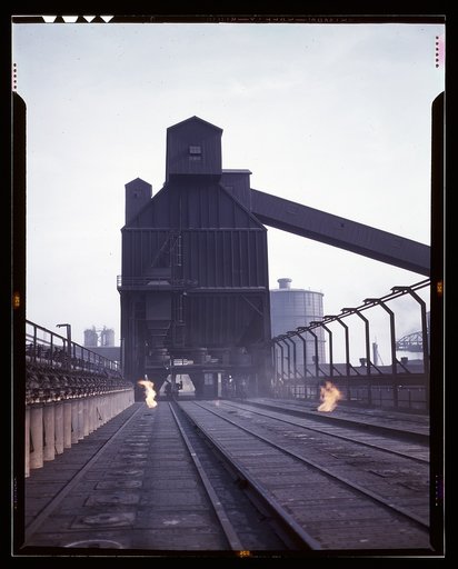 Hanna furnaces of the Great Lakes Steel Corporation, Detroit, Mich. Coal tower atop coal ovens